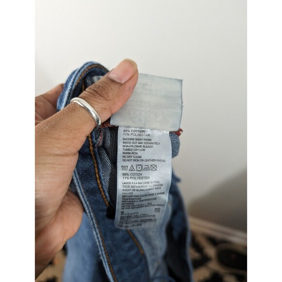 Tommy Bahama Jeans Men Size 38 Blue Medium Wash Straight Leg Denim - Picture 7 of 7